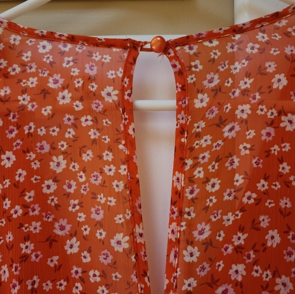 Row A Women's Floral V-Neck Romper - Picture 12 of 15